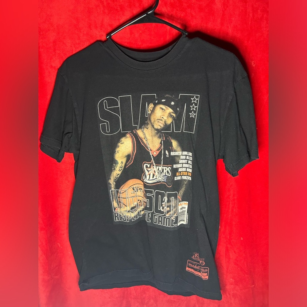 ALLEN IVERSON MICHELLE & NESS X SLAM MAGAZINE TEE SIZE M
